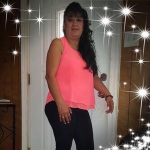 Meet your Posher, Bella